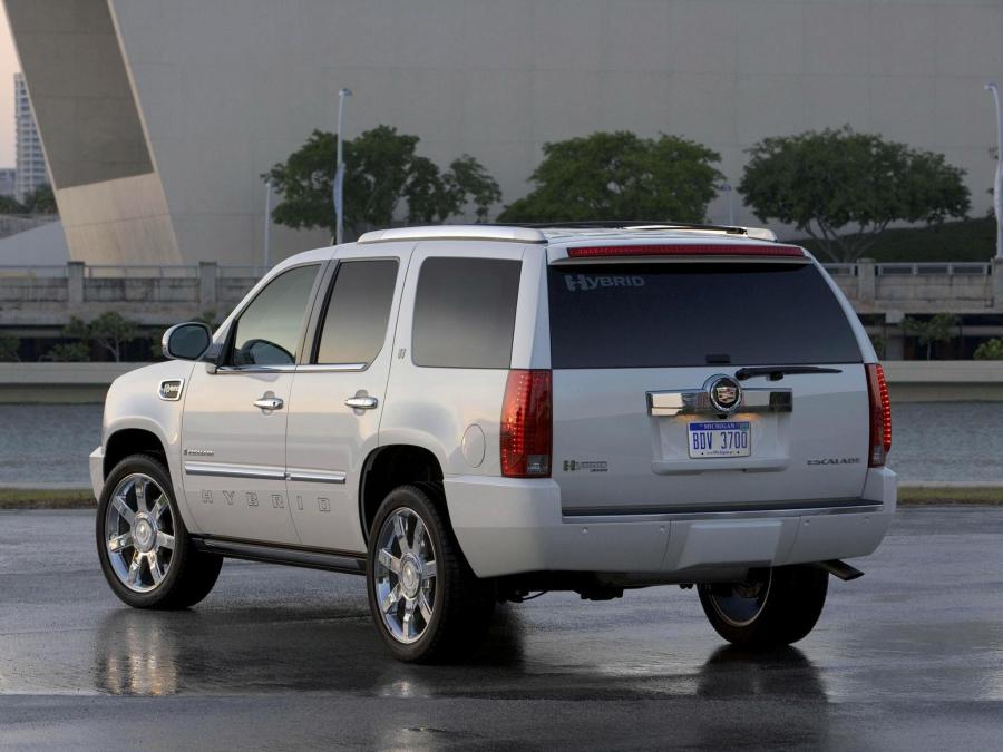 Cadillac Escalade Hybrid 2009 года  (фото 22 из 31)